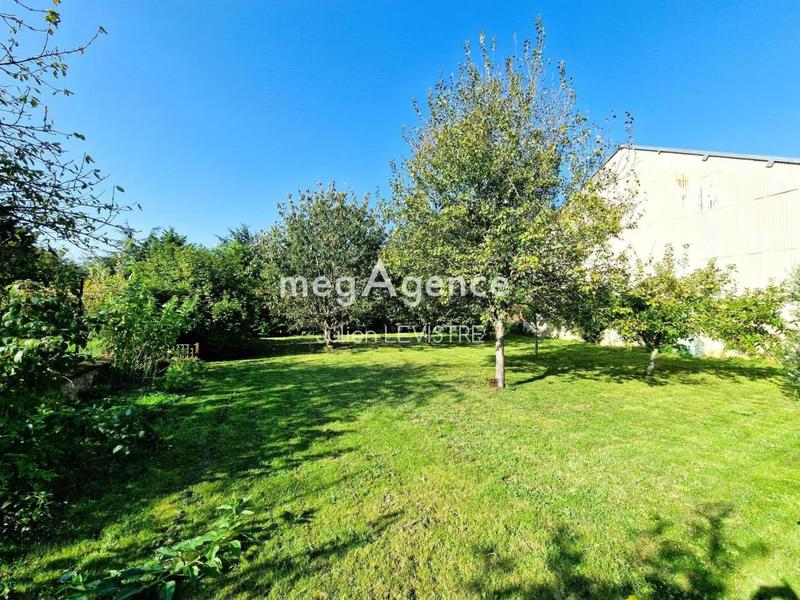 Maison - 185 m² - 9 pièces