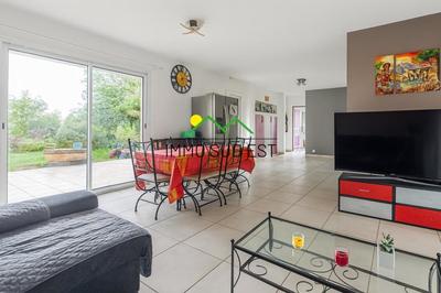 Maison - 109 m² - 5 pièces