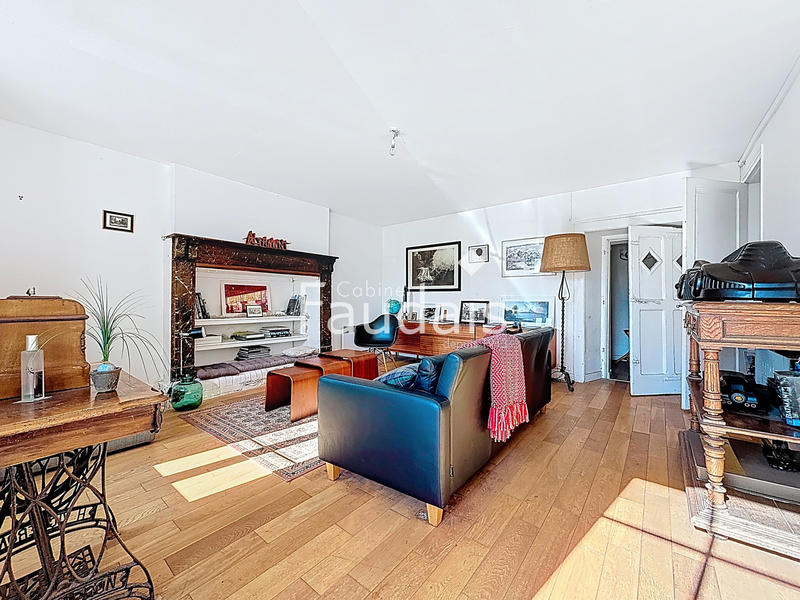 Maison - 160 m² - 7 pièces