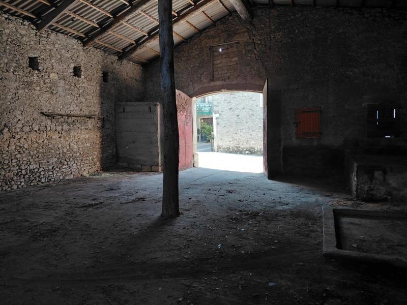 Maison - 250 m² - 2 pièces