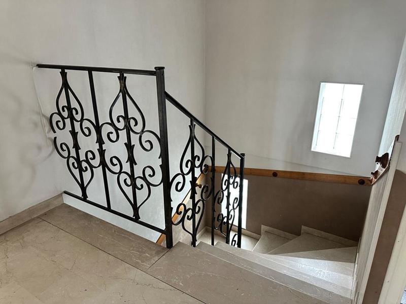 Maison - 198 m² - 7 pièces