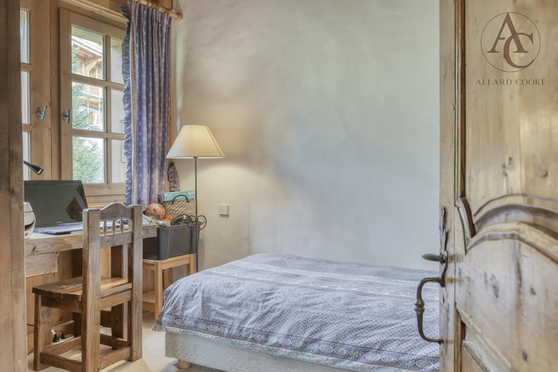 Châlet - 206 m² - 6 pièces