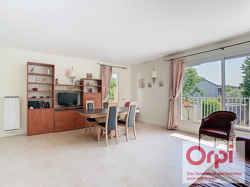 Appartement - 89 m² - 4 pièces