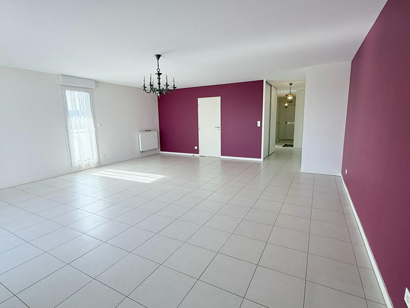 Appartement - 95 m² - 3 pièces