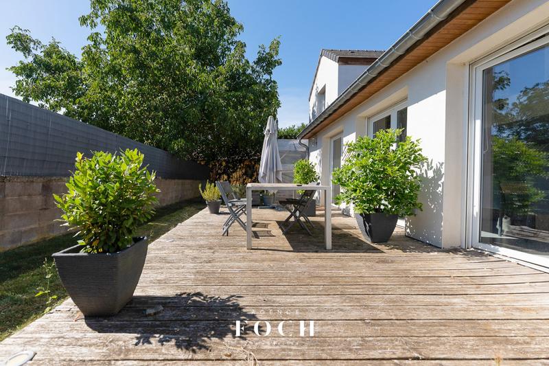 Maison - 142 m² - 5 pièces