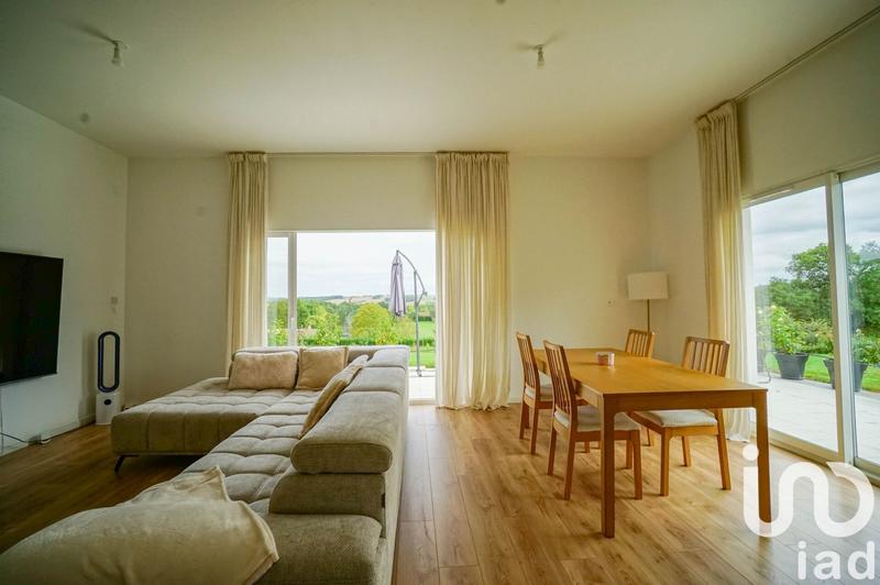 Maison - 121 m² - 5 pièces