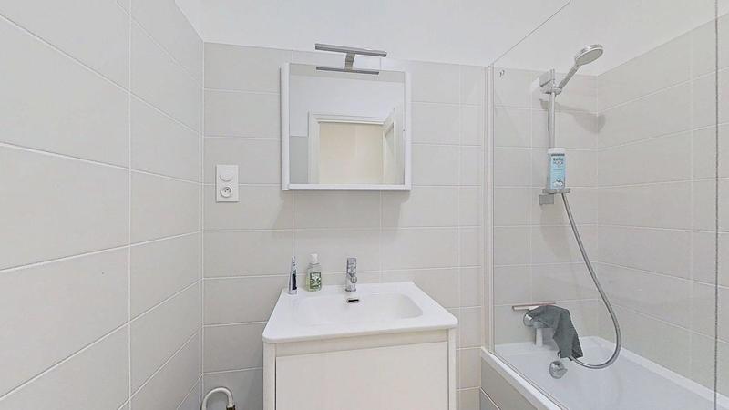 Appartement - 80 m² - 3 pièces