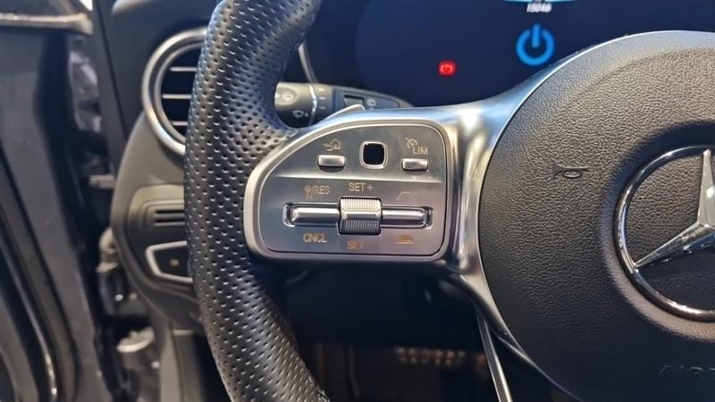 Mercedes Glc 300 E 9g-Tronic 4matic Amg Line