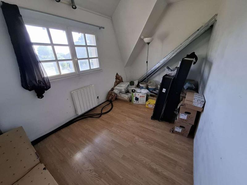 Maison - 101 m² - 6 pièces