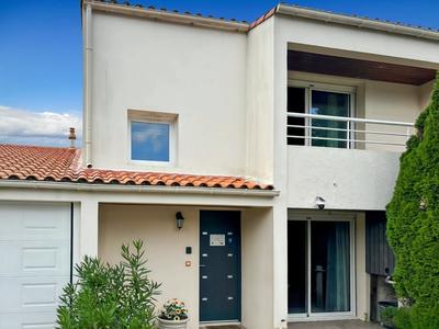 Maison - 109 m² - 4 pièces