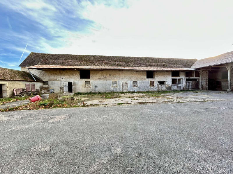 Maison - 200 m² - 8 pièces