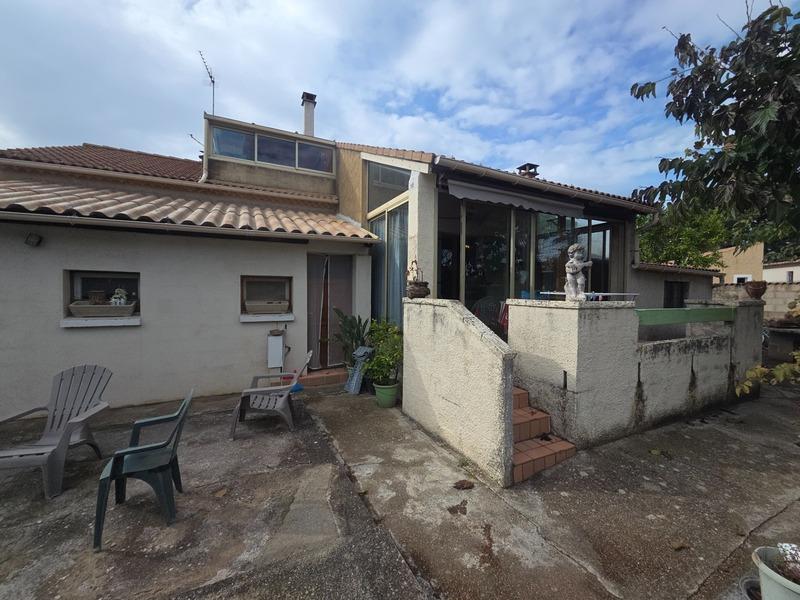 Maison - 108 m² - 10 pièces