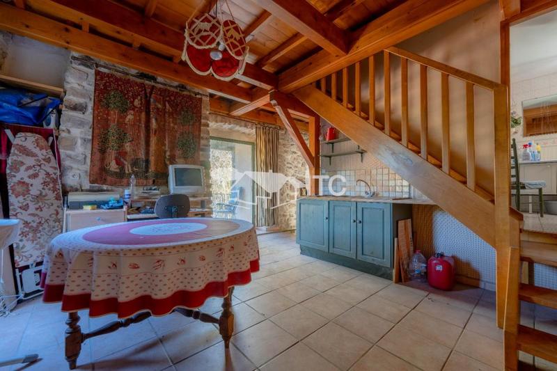 Mas - 225 m² - 9 pièces