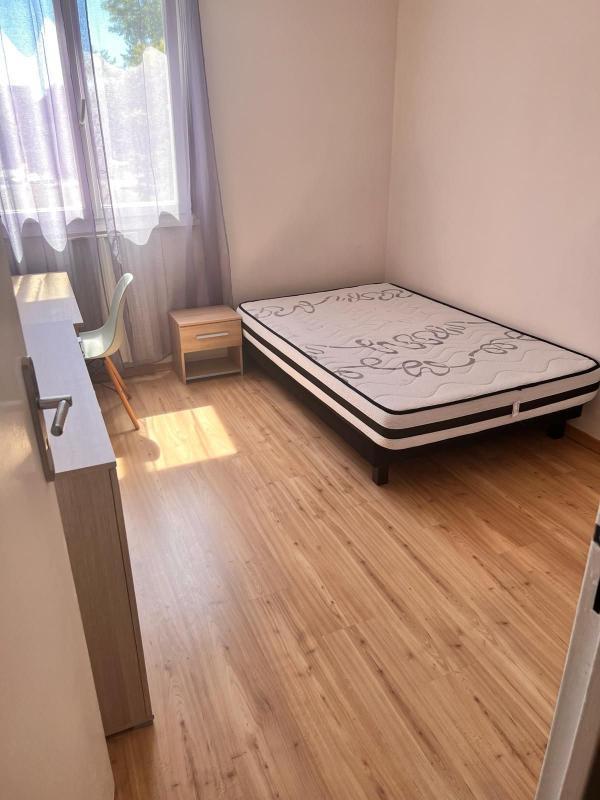 Appartement - 98 m² - 5 pièces