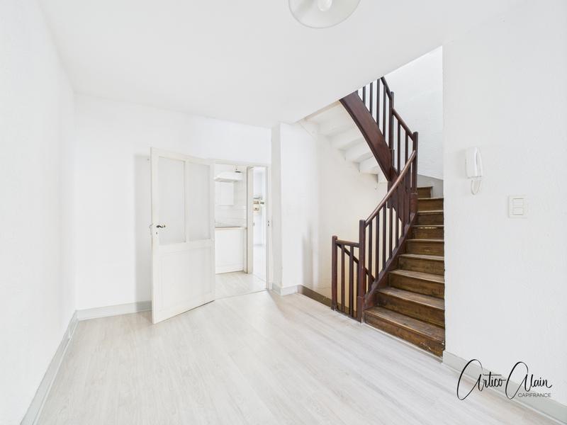 Appartement - 106 m² - 3 pièces