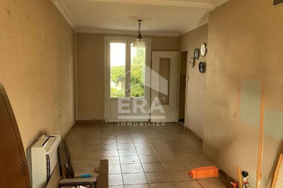 Maison - 87 m² - 5 pièces