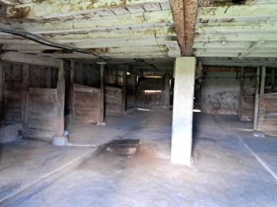 Maison de campagne - 2 700 m² - 3 pièces