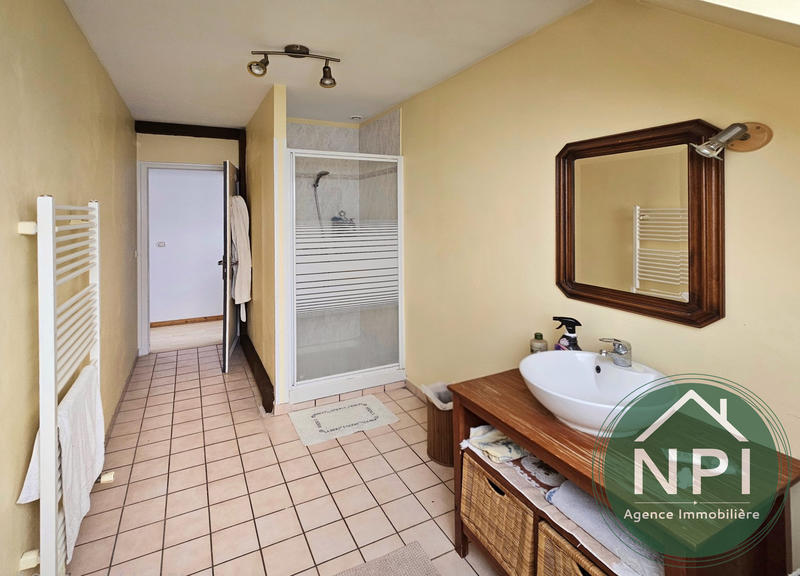 Maison - 146 m² - 7 pièces