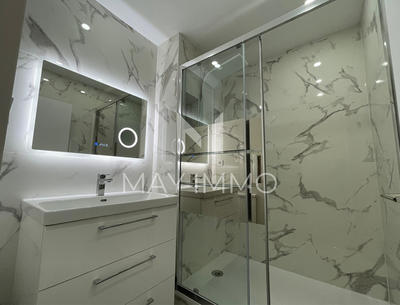 Appartement - 83 m² - 4 pièces