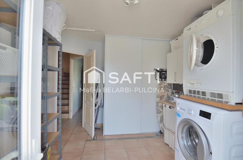 Maison - 162 m² - 8 pièces