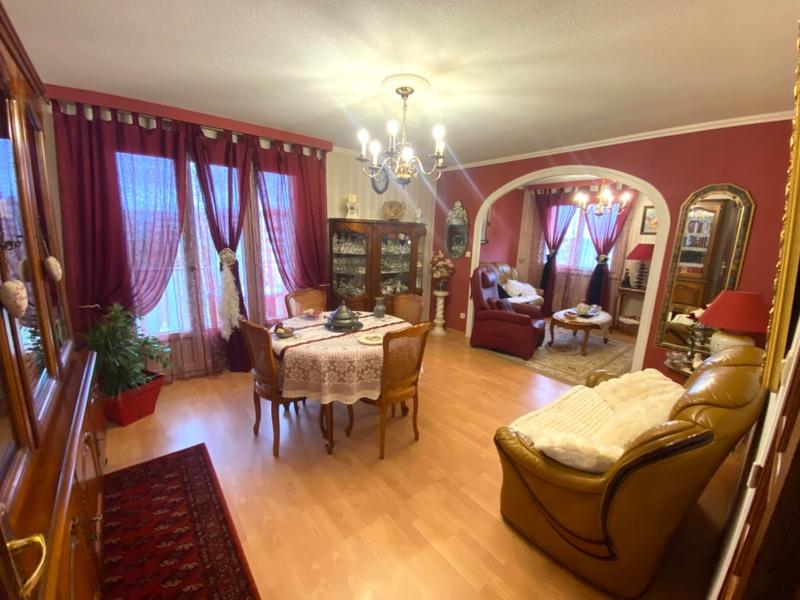 Appartement - 82 m² - 4 pièces