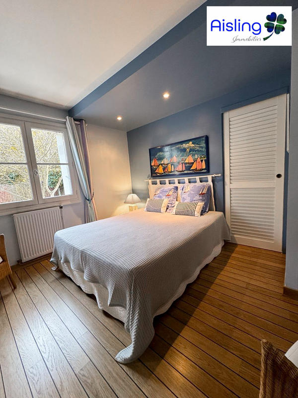 Maison ancienne - 210 m² - 7 pièces