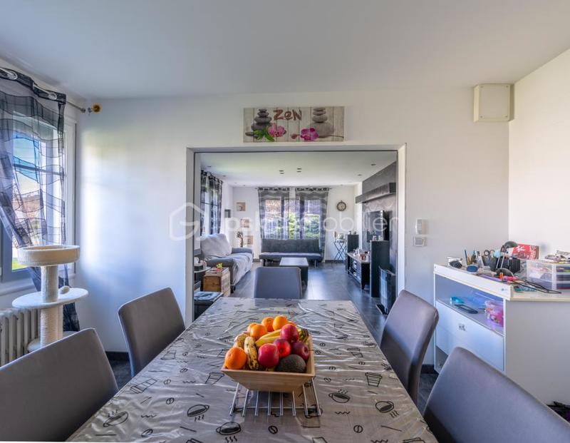 Maison - 200 m² - 7 pièces