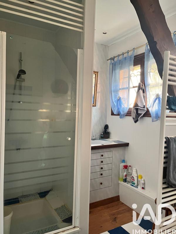 Maison - 170 m² - 6 pièces