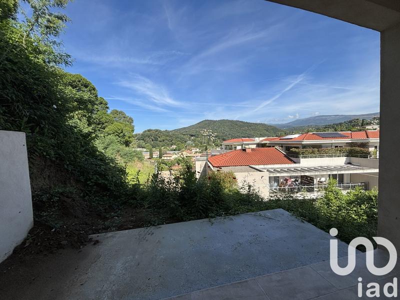 Maison - 100 m² - 2 pièces