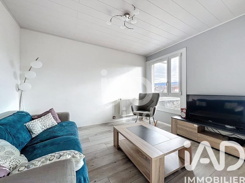 Appartement - 92 m² - 5 pièces