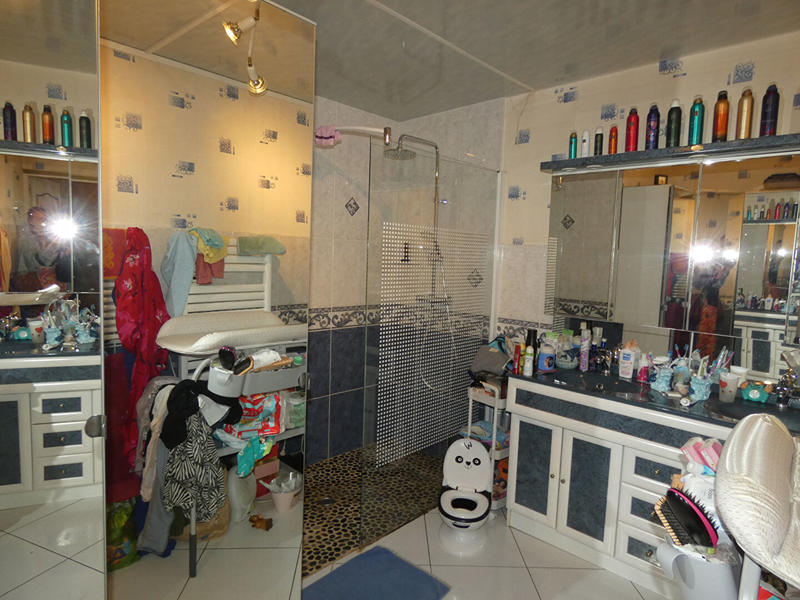 Maison - 165 m² - 6 pièces