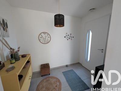 Maison - 102 m² - 4 pièces