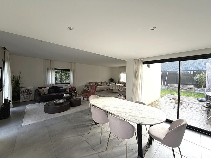 Maison - 160 m² - 6 pièces