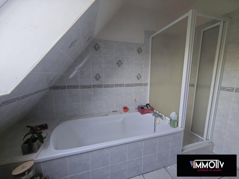 Maison - 106 m² - 5 pièces