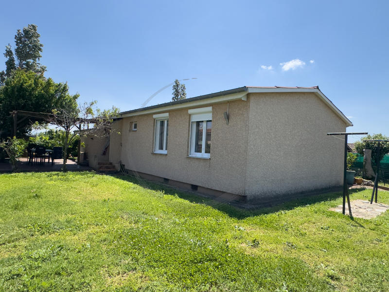 Maison - 97 m² - 5 pièces