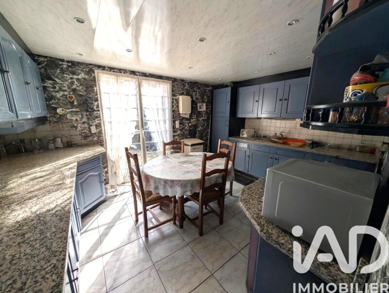 Maison - 177 m² - 5 pièces