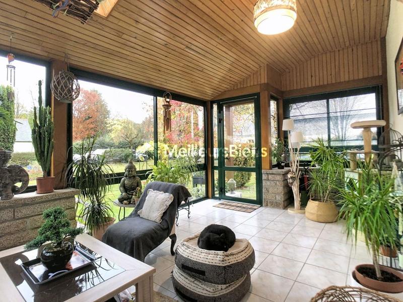 Maison traditionnelle - 112 m² - 6 pièces