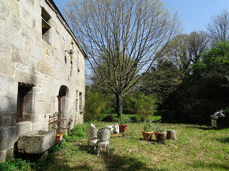 Maison - 102 m² - 4 pièces