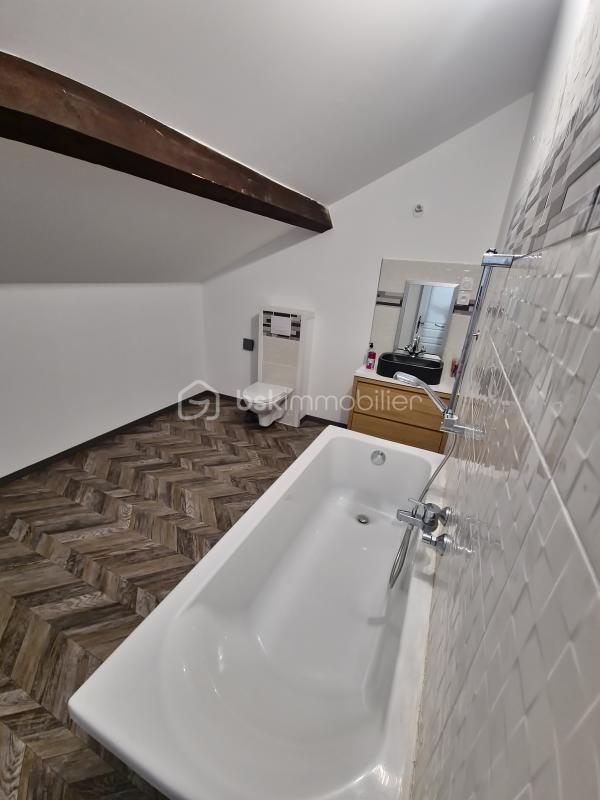 Maison ancienne - 196 m² - 5 pièces