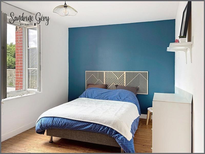 Maison - 180 m² - 7 pièces