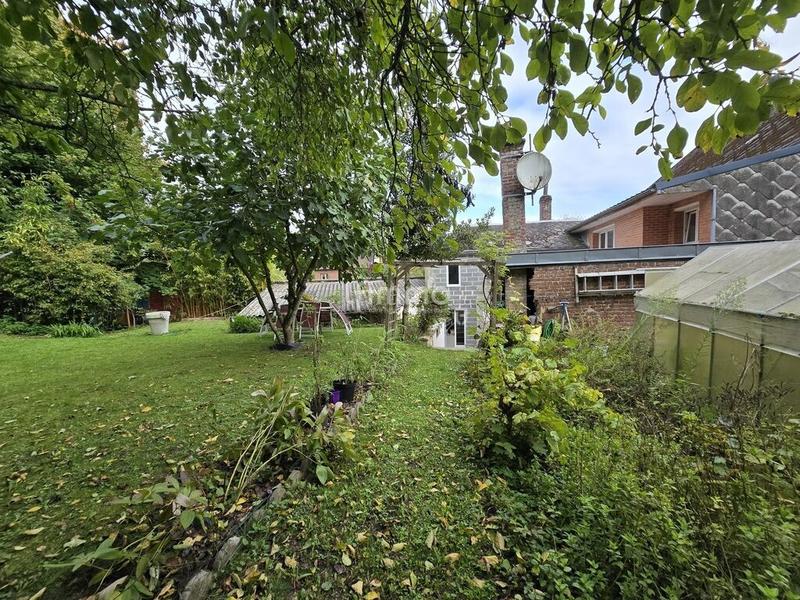 Maison - 235 m² - 6 pièces