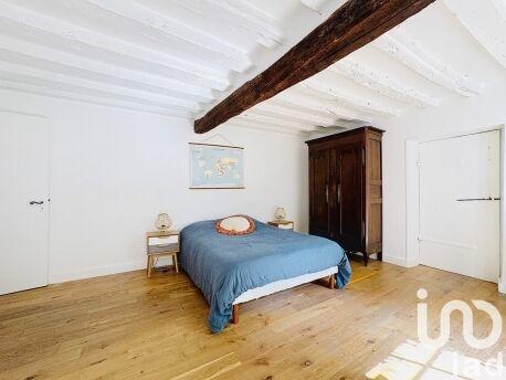 Maison - 258 m² - 8 pièces