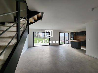 Maison - 115 m² - 5 pièces