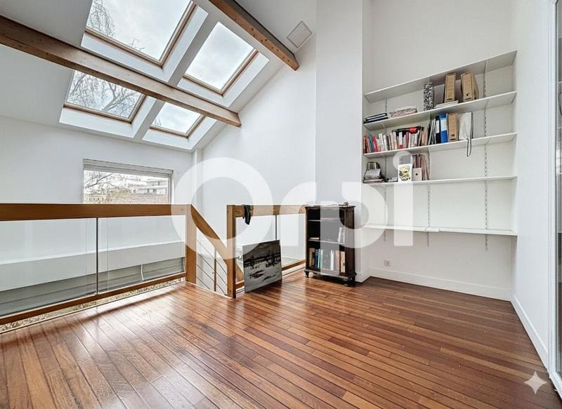 Maison - 107 m² - 4 pièces