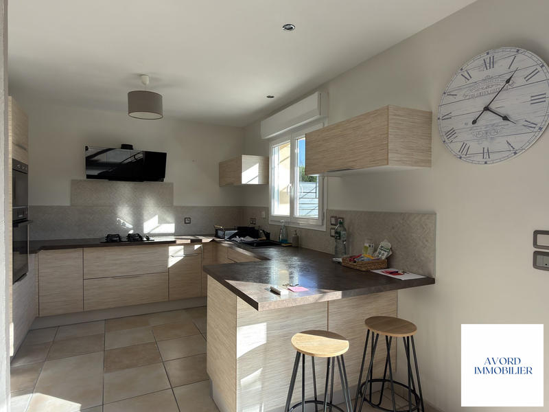 Maison - 133 m² - 6 pièces