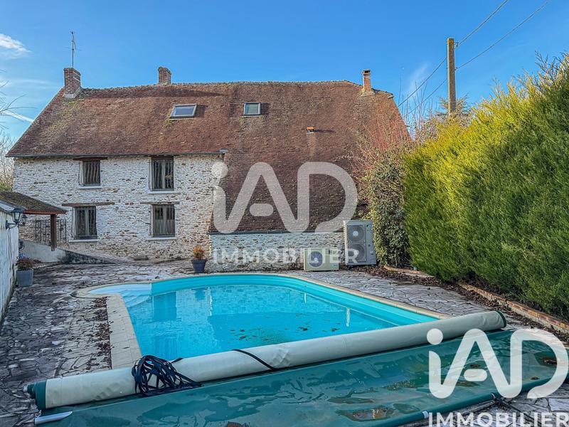 Maison - 252 m² - 7 pièces