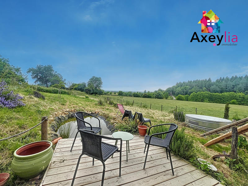 Maison - 97 m² - 5 pièces