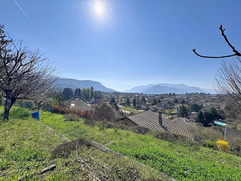 Maison - 137 m² - 8 pièces