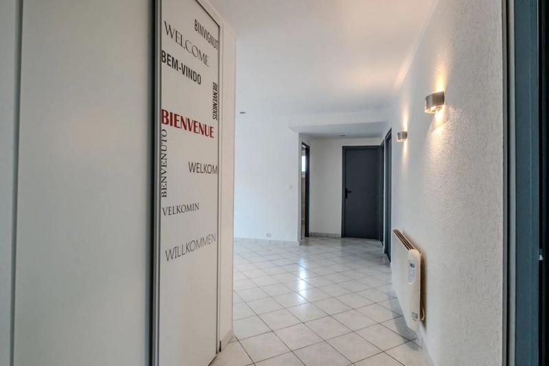 Appartement - 84 m² - 4 pièces