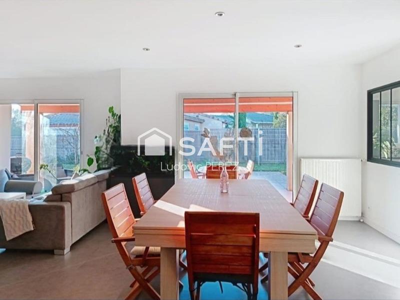 Villa - 155 m² - 6 pièces